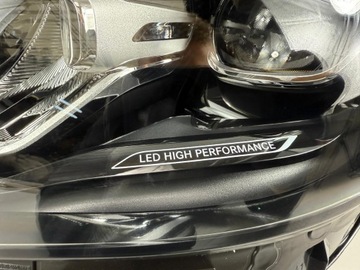 фото thumb №4, Mercedes c клас w206 206 лампа ліва перед led high performance usa