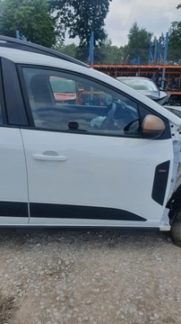 фото thumb №1, Дверь правый перед задние dacia jogger 22- ov369