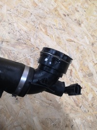 фото thumb №5, Jaguar xe 2.0 d wąż wody gx73-8286-dd