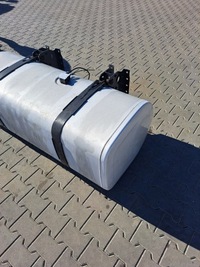 фото thumb №5, Бак топлива volvo fh fm fmx fl fe renault gama t d range low крышка mega