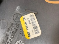 фото thumb №9, Молдинг декоративная капот mercedes-benz gl x166 4757400 4.7l бензин 320kw