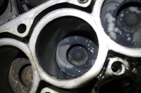 фото thumb №9, Volvo v70 s60 xc70 xc90 dół блок двигуна d5244t4