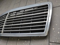 фото thumb №4, Решітка радіатора решітка mercedes e клас w210