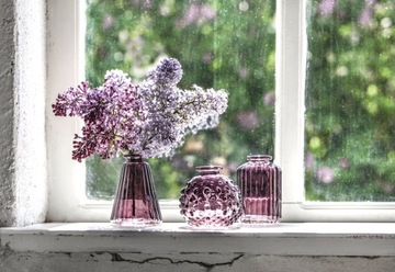 Burgundy Glass Vase 10x7,5 см. Прессовая ваза