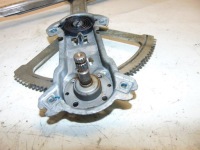 Mercedes w124 91r - підйомник механічний правий перед в Україні, фото thumb