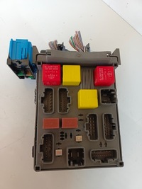 фото thumb №1, Коробка bsi реле vel satis renault laguna