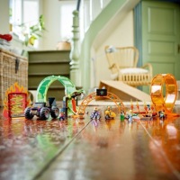 Арена для трюков LEGO City с двумя петлями (60339)