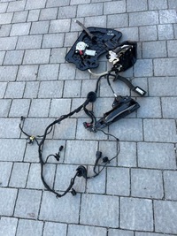 фото thumb №1, Audi a8 d4 4h замок доводчик дверь правый перед