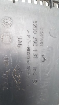 фото thumb №3, Панель під лобовим склом пластиковий renault clio iii 3 8200290131