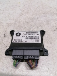 фото thumb №1, Модуль блок управления дверь перед grand cherokee iii wk