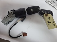 фото thumb №1, Citroen c4 iii 2x ключ замок запалювання 9663123380