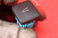 фото thumb №7, Выключатель открывания крышки багажника jl1t-19b514-abw ford kuga 3 iii mk3