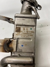 фото thumb №3, Радиатор выхлопных газов egr + дроссельная заслонка audi 3.0 tdi 19r 059131477h 059131508ca