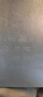 Накладка під  консоль a9016881906 mercedes sprinter Доставка, фото thumb