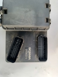 фото thumb №4, Корпус коробка з запобіжники scania r s