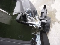 фото thumb №3, Chrysler town country скло