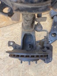 фото thumb №6, Ford focus mk3 поворотный кулак амортизационная стойка правый перед