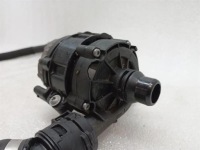 Bmw g16 m8 gran купе додаткова насос охолодження 863823703 насос насоса рідина Зі Шроту, фото thumb