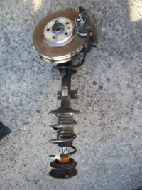 фото thumb №1, Skoda scala 1.0 амортизатор лівий поворотний кулак ліва 2q0907561c