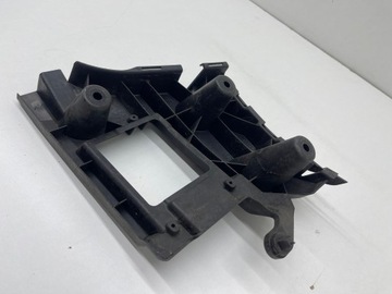 фото thumb №9, Audi a6 c7 sedan uchywt крепление ползун направляющая бампера левый зад