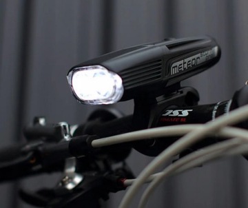 MOON STORM PRO 2CREE XM-L 2 2000ЛЮМЕН НОВЫЙ!!!