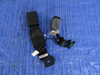 фото thumb №1, Клипса поперечина левая задняя kia ceed iii hb