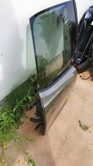 фото thumb №6, Bmw i3 дверь правое задние c2u