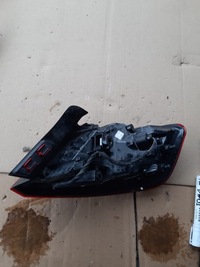 фото thumb №2, Лампа ліва задня задня audi a3 8v led