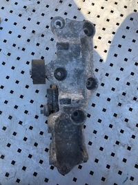 фото thumb №1, Кронштейн кронштейн генератора trafic 8200462166b