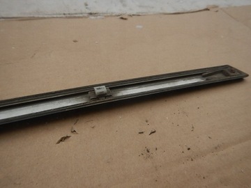 фото thumb №6, Mercedes w201 планка узкая левый зад дверь 190