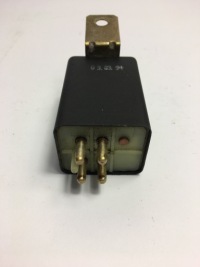 Реле модуль управляющий mercedes w124 w126 w201 0045450832 89 83 70 Недорого, фото thumb