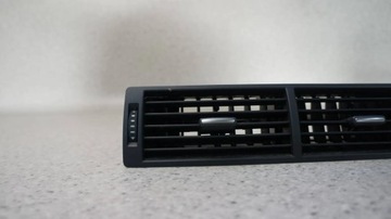 фото thumb №5, Решётка насадка воздуховод средняя подсвечиваемая audi a4 b6 8e0820951f