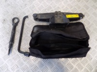 фото thumb №1, Citroen c3 iii 2016 - набір вкладиш колеса запасного домкрат ключ болт