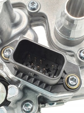 фото thumb №6, Теплообменник инвертор конвертер батарея mercedes a2569001900