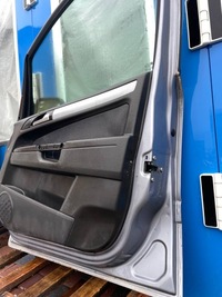 фото thumb №12, Двері праві праві перед передні opel zafira b комплектні