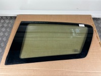 фото thumb №1, Corolla e12 3d hb стекло кузовная левый задняя