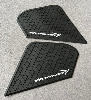 HONDA CB750 HORNET 2023 SIDE PAD БОКОВЫЕ БАЧКА