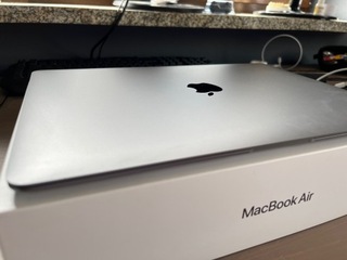 Apple macbook air m1 8/256 идеальный подарок - купить в DARSTAR