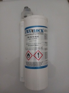 КЛЕЙ METAKRYLOWY ЧЕРНЫЙ 490ML SA 10-15 ACRALOCK