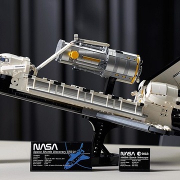 LEGO — CREATOR EXPERT — Шаттл NASA DISCOVERY — 10283