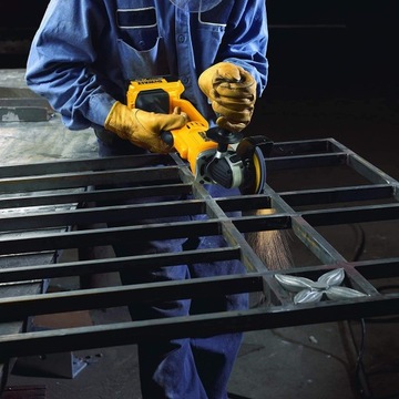 Szlifierka kątowa DeWalt DCG412M2