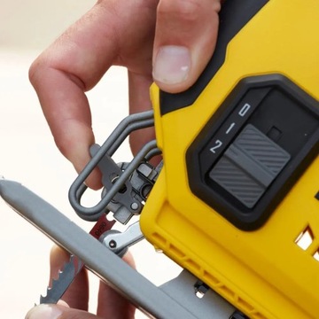 Лобзик STANLEY SFMCS600B FATMAX 20 В