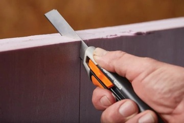 НОЖ С ВЫДВИЖНЫМ ЛЕЗВИЕМ 18MM 165MM CARBONMAX HARDWARE