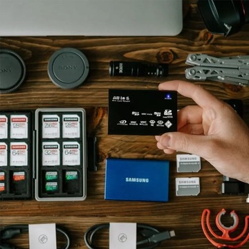 USB SD SDHC SDXC MICRO MS XD CF КАРТРИДЕР НОВЫЙ