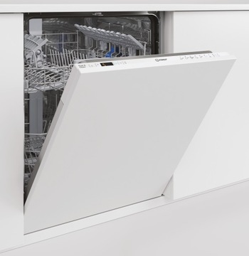 Zmywarka do zabudowy INDESIT D2I HD524 A 14 kpl