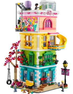 LEGO Klocki Friends 41748 Общественный центр Хартлейк
