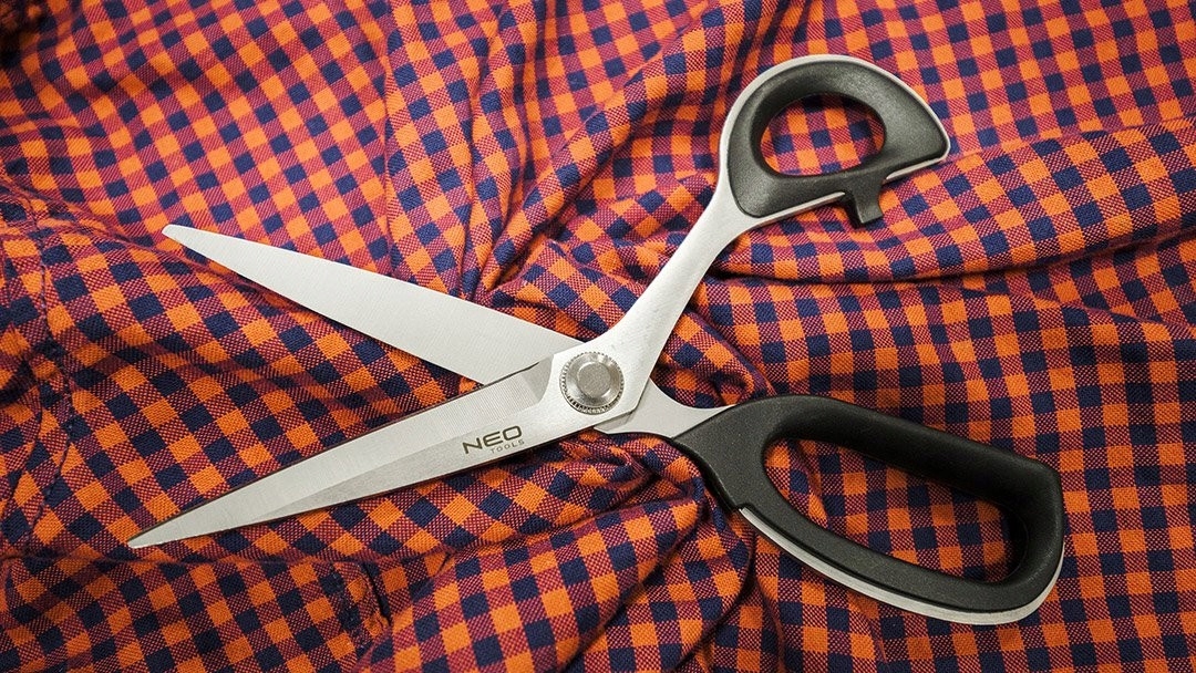 NEO TOOLS UNIWERSALNE FUNKCJONALNE NOŻYCZKI KRAWIECKIE 200MM 64-004