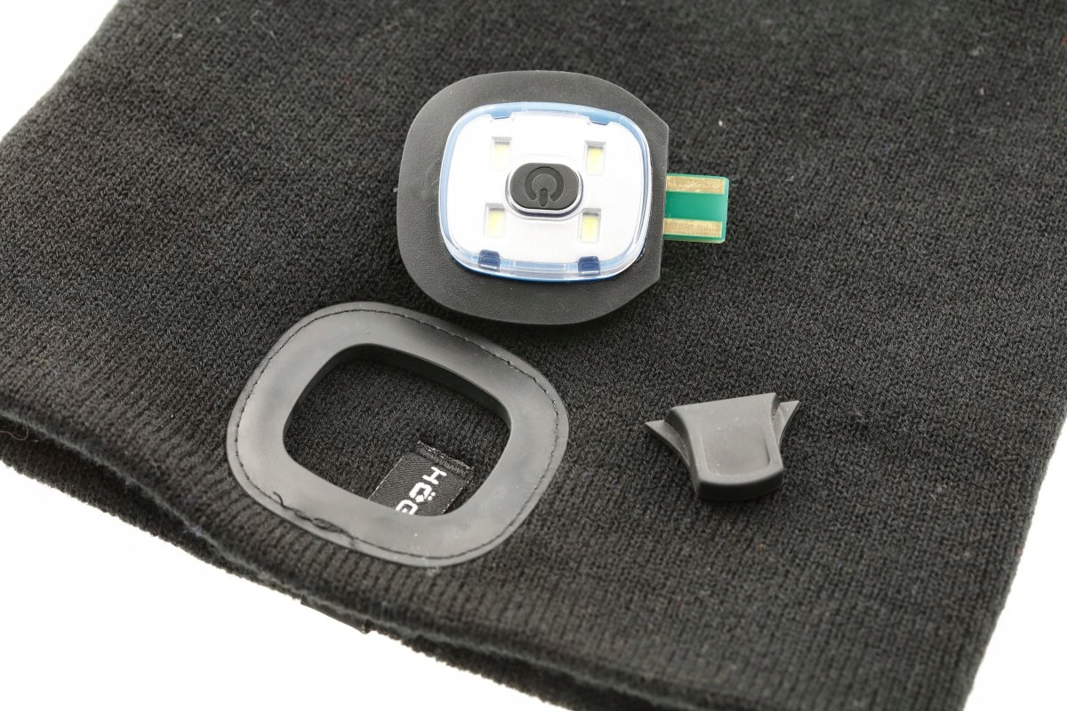 HOEGERT CZAPKA ROBOCZA ZIMOWA OCIEPLANA Z LATARKĄ CZOŁOWĄ LED USB HT5K486