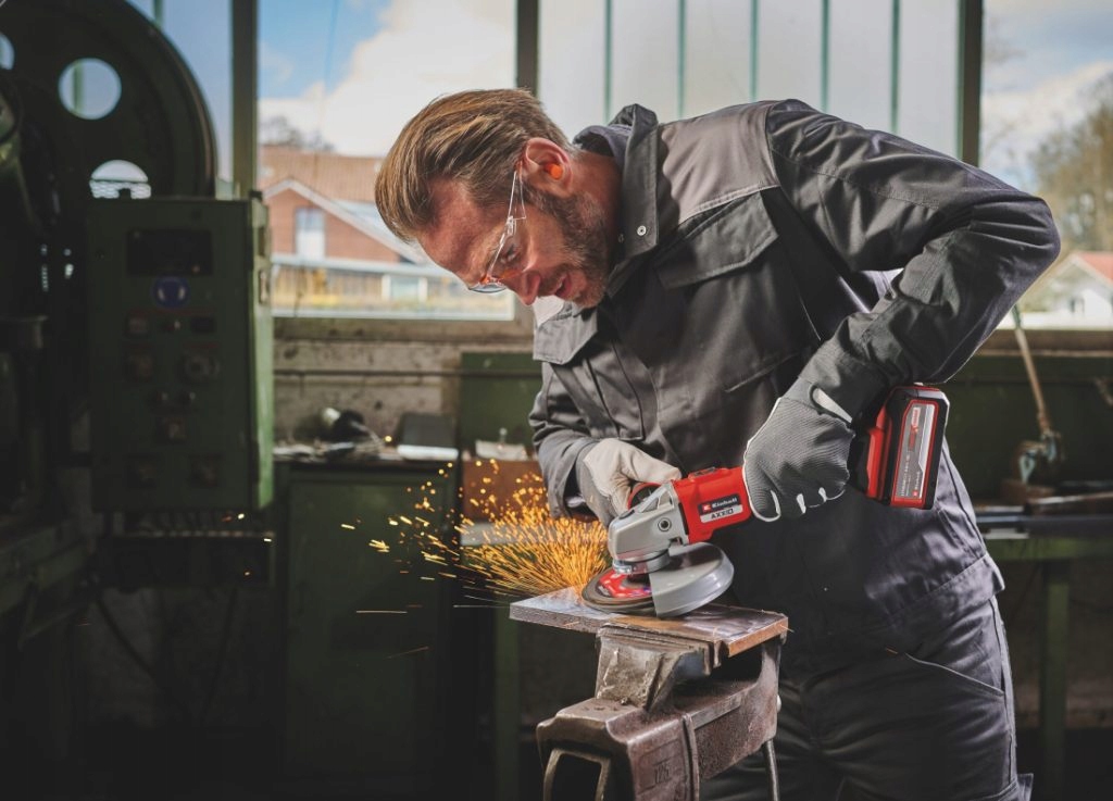 EINHELL AKUMULATOROWA SZLIFIERKA KĄTOWA TE-AG 18/150 LI BL Solo 18V 150mm