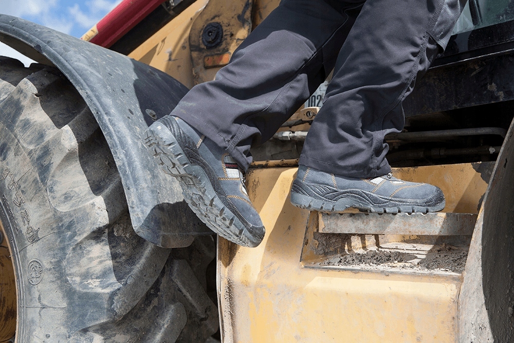 NEO TRZEWIKI ROBOCZE BUTY PÓŁBUTY 82-046 NEO r. 45